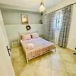 Arietta Santorini Lejlighed *