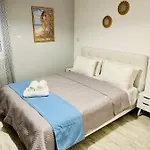 Arietta Santorini * Perissa (Santorini)