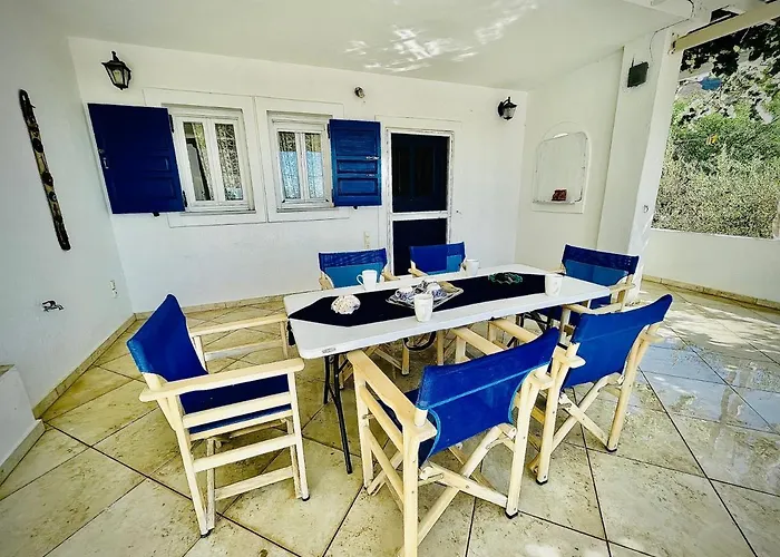 Arietta Santorini * פריסה