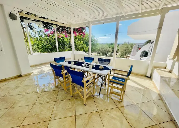 Arietta Santorini * פריסה