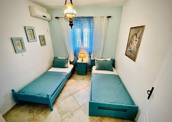 Arietta Santorini פריסה