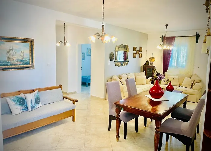 Arietta Santorini פריסה